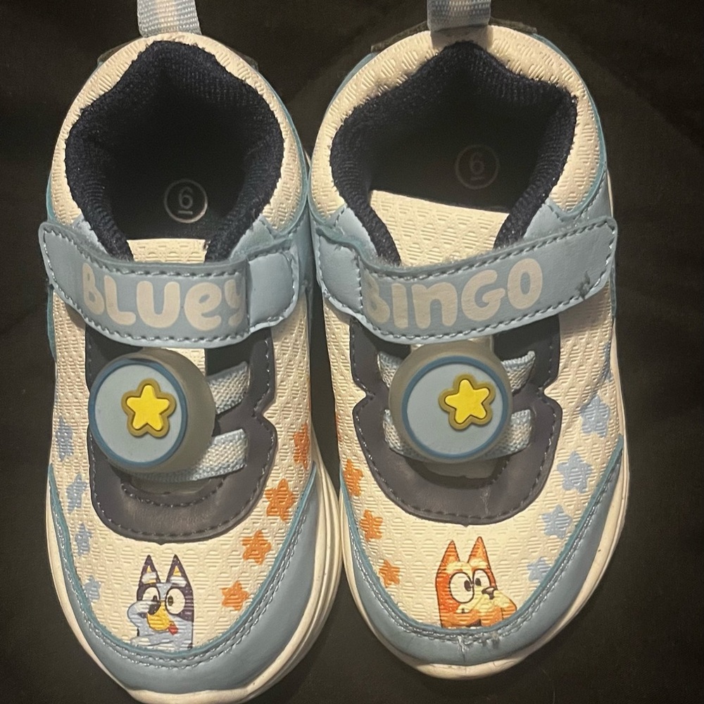 Bluey Toddler Sneakers - Blue and White